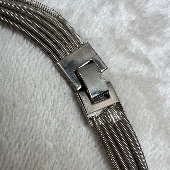 Stretchy Multi Strand Wire Necklace Silver Tone Rhinestones Sliding Pendant - Picture 6 of 8